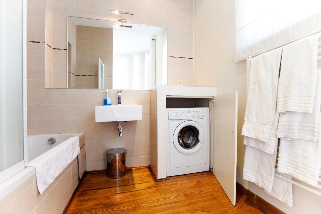 Louise Uptown Apartments Brussels Room photo