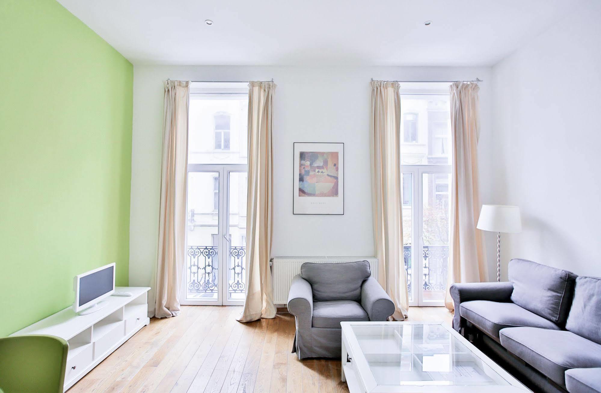 Louise Uptown Apartments Brussels Exterior photo